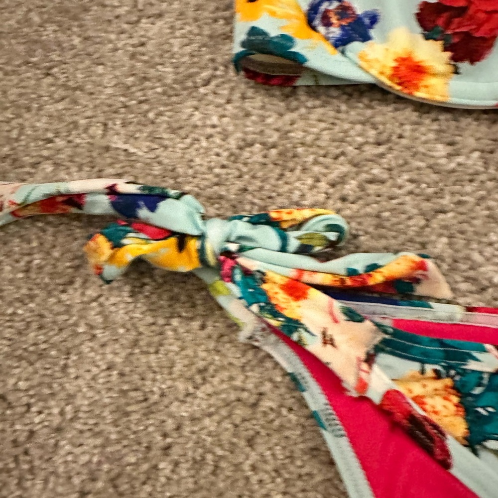 👙 Lepel Flower Power Ruffle Halter Bikini 32B UK 8/US 4 NWT - Picture 12 of 13